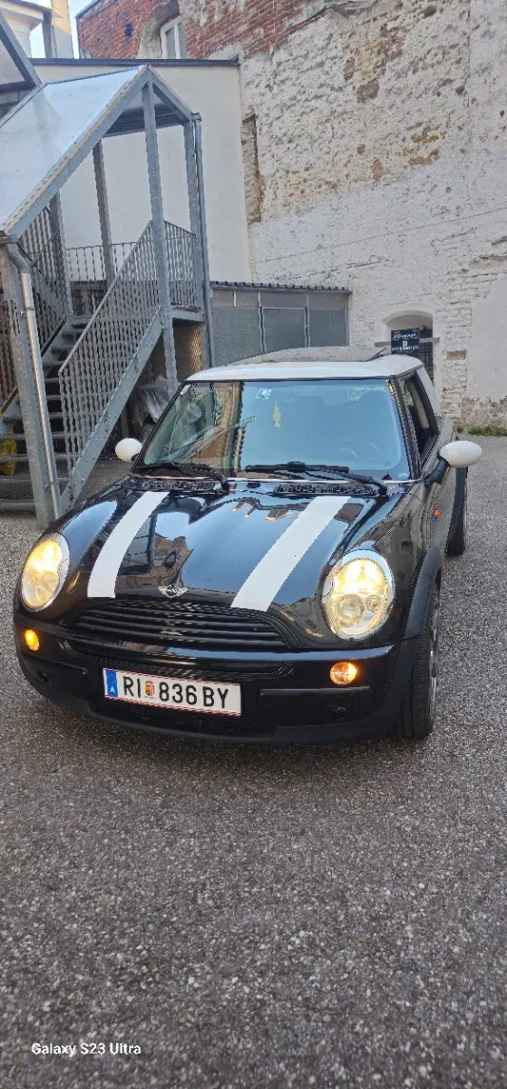 Mini Cooper 2003 photo 2
