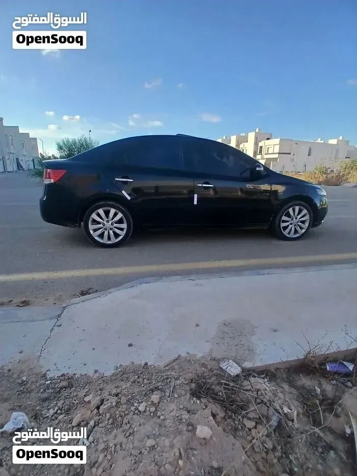 Kia Forte 2010 photo 4