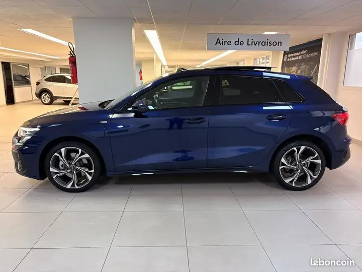 Audi A3 Sportback 2023 photo 2
