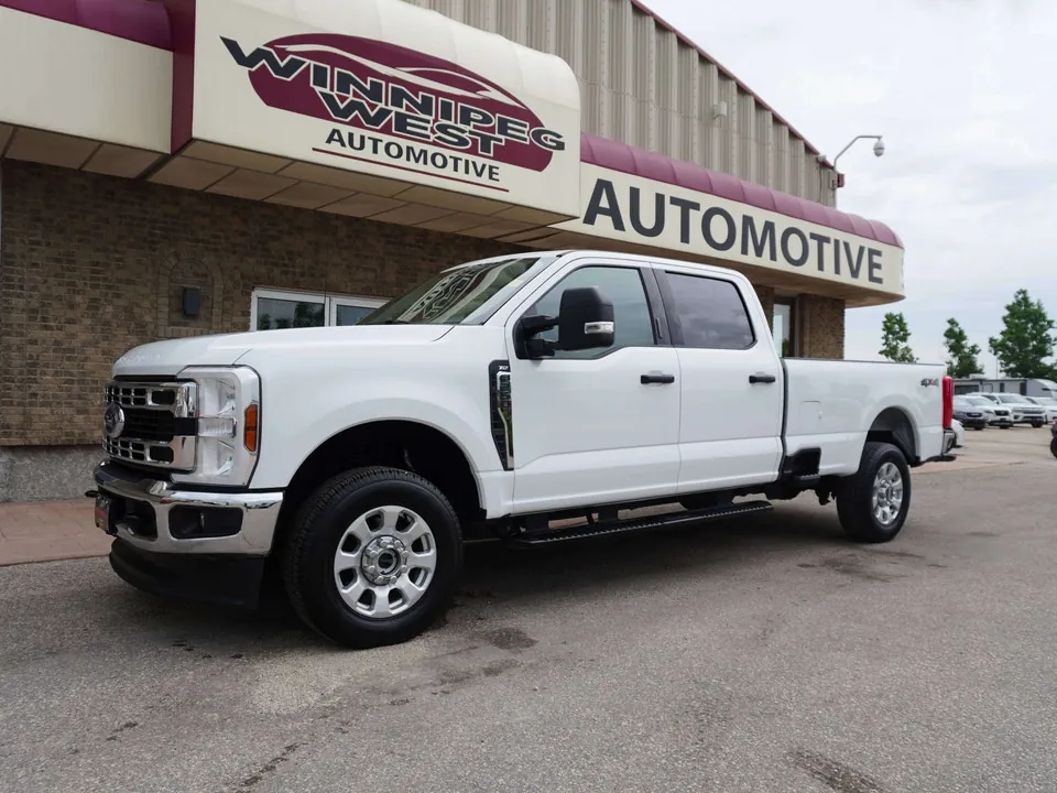 Ford F250 2024 photo 3