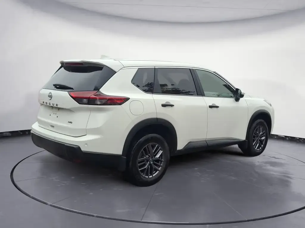 Nissan Rogue 2025 photo 5
