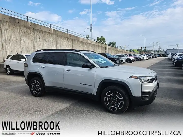 Jeep Cherokee 2026 photo 5