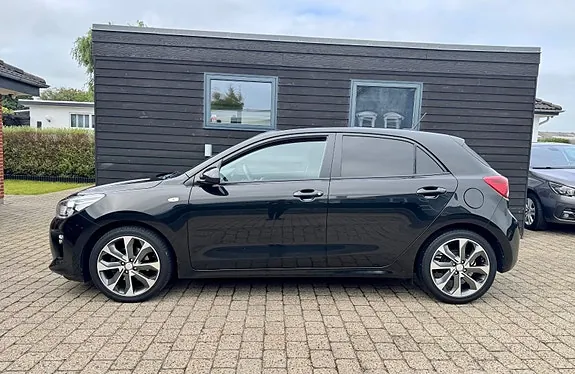 Kia Rio 2018 photo 5