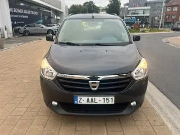 Dacia Lodgy 2014 photo 3
