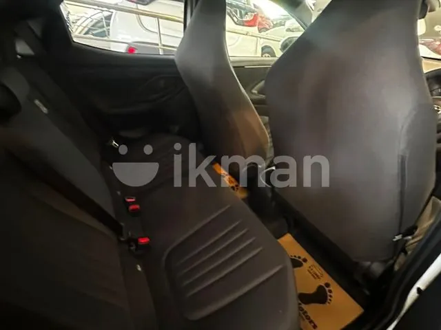 Toyota Yaris 2026 photo 4
