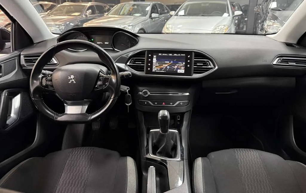 Peugeot 308 Sw 2015 photo 4