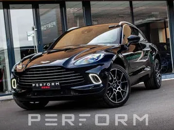Aston Martin Dbx
