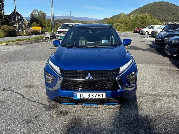 Mitsubishi Eclipse Cross 2022 photo 2