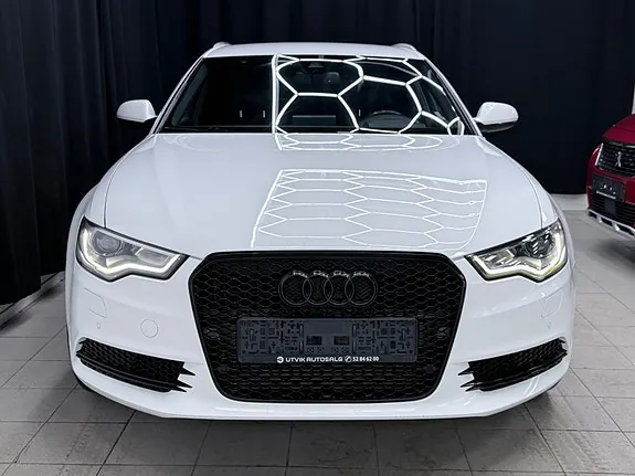 Audi A6 2012 photo 2
