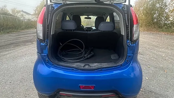 Peugeot Ion 2017 photo 4