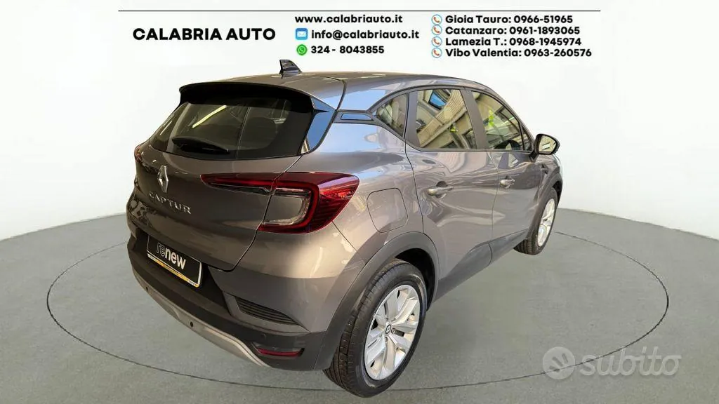 Renault Captur 2023 photo 4