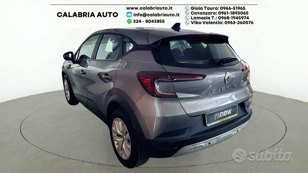 Renault Captur 2023 photo 3