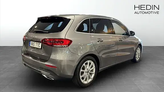 Mercedes-Benz B 180 2019 photo 3
