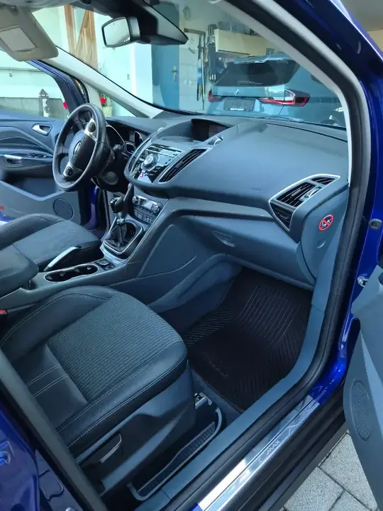 Ford C-Max 2014 photo 2