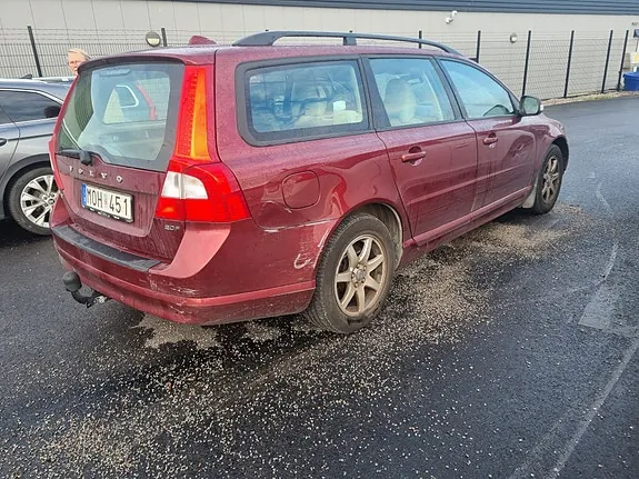 Volvo V70 2009 photo 4