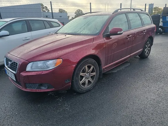 Volvo V70 2009 photo 2