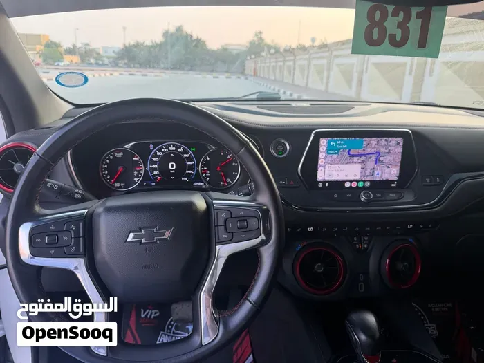 Chevrolet Blazer 2022 photo 2