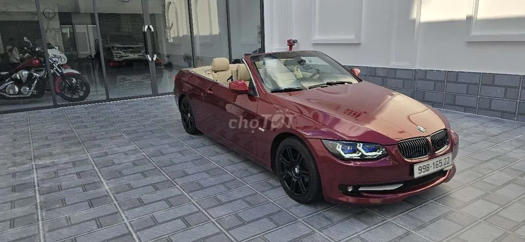 BMW 3 Series 2012 photo 3