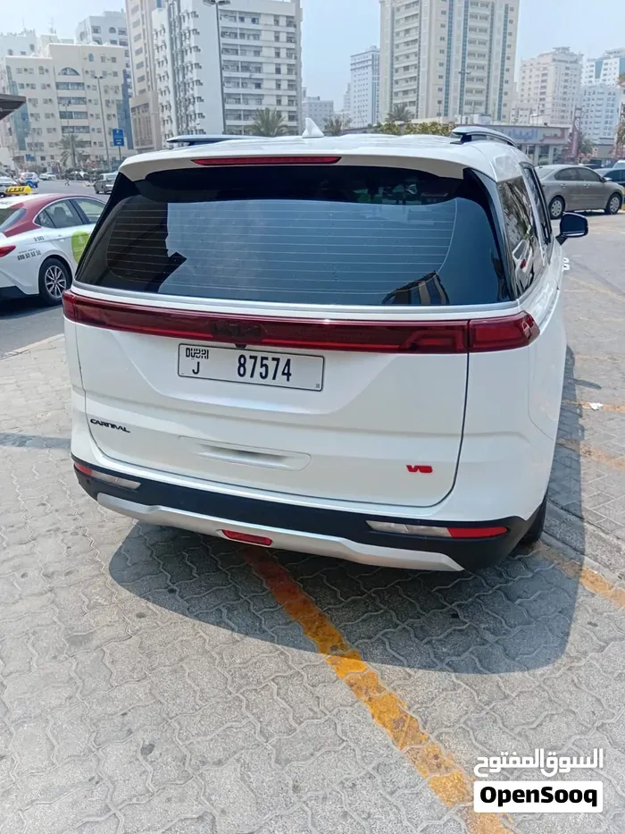Kia Carnival 2022 photo 4