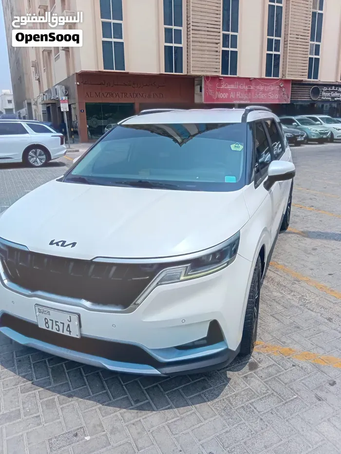 Kia Carnival 2022 photo 2
