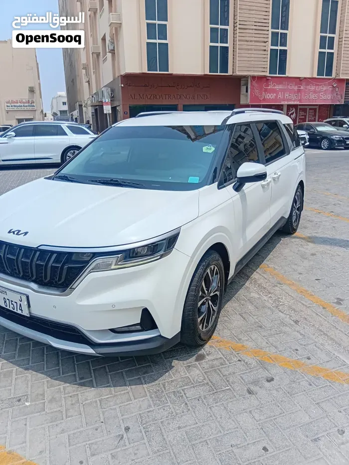 Kia Carnival 2022 photo 3