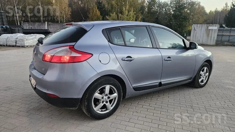 Renault Megane 2009 photo 3