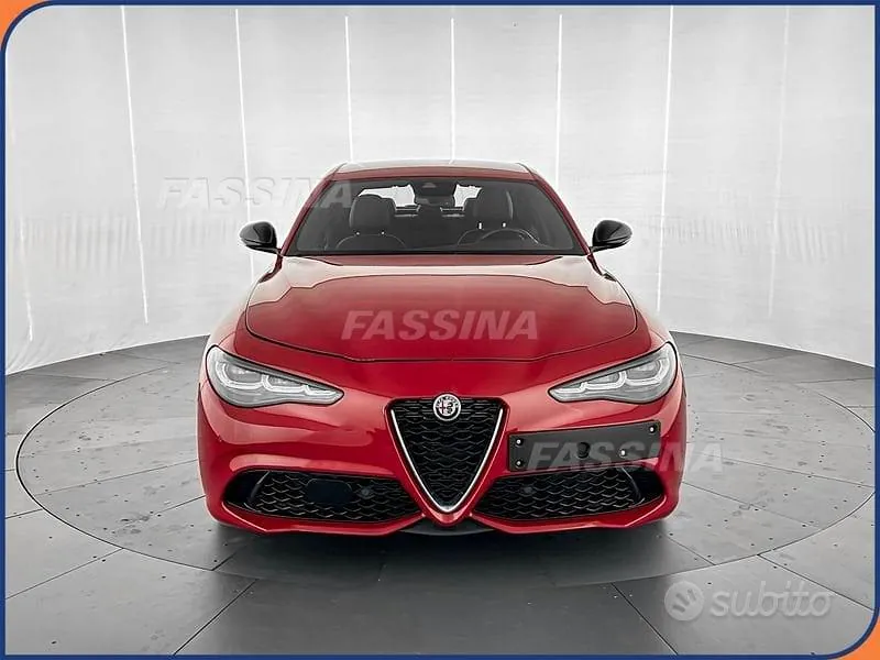 Alfa Romeo Giulia 2023 photo 2
