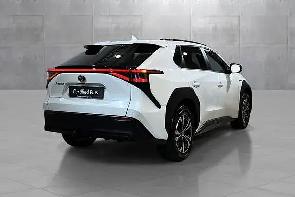 Toyota Bz4X 2023 photo 5
