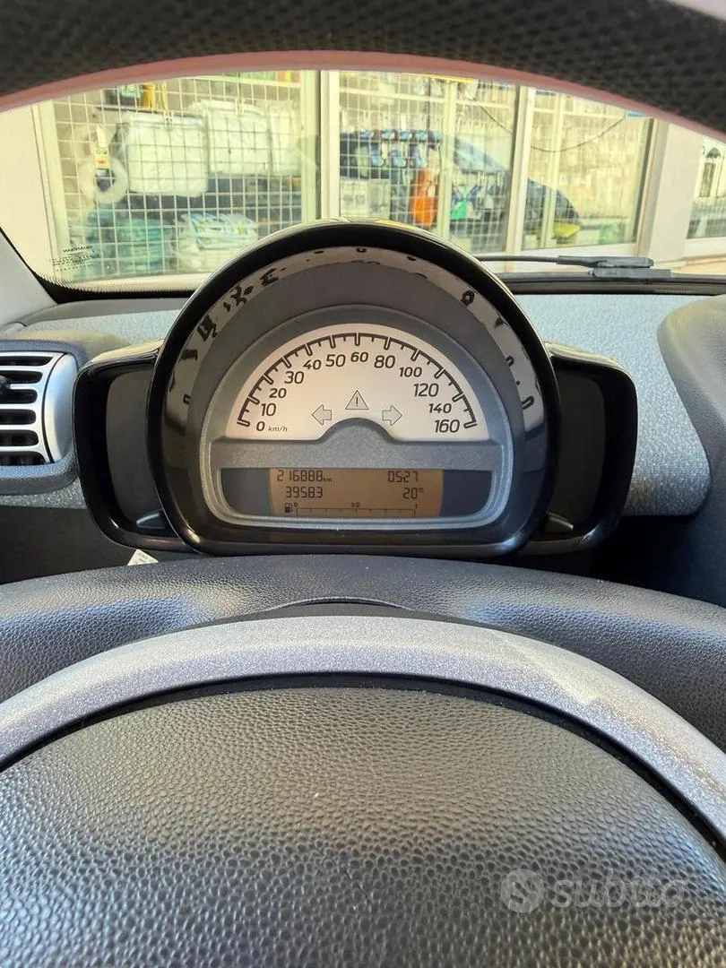 Smart Fortwo 2010 photo 5