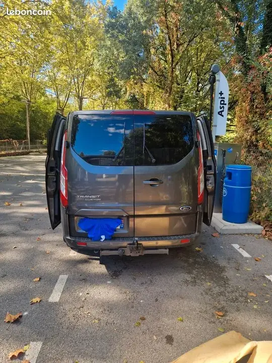 Ford Transit Custom 2022 photo 2