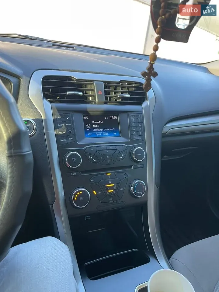 Ford Fusion 2018 photo 3