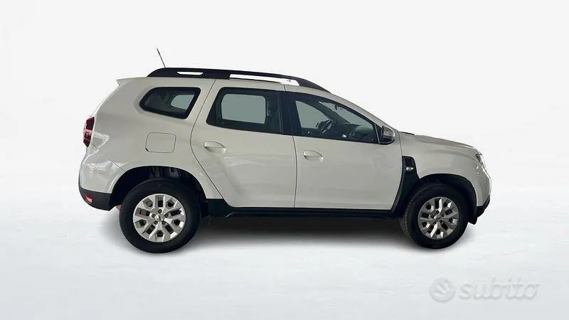Dacia Duster 2023 photo 4