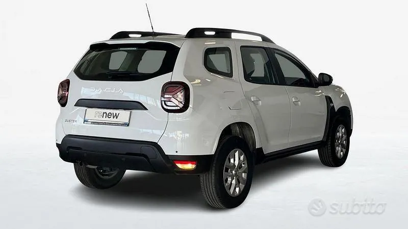 Dacia Duster 2023 photo 2
