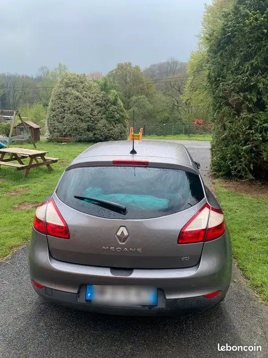 Renault Megane 2011 photo 3