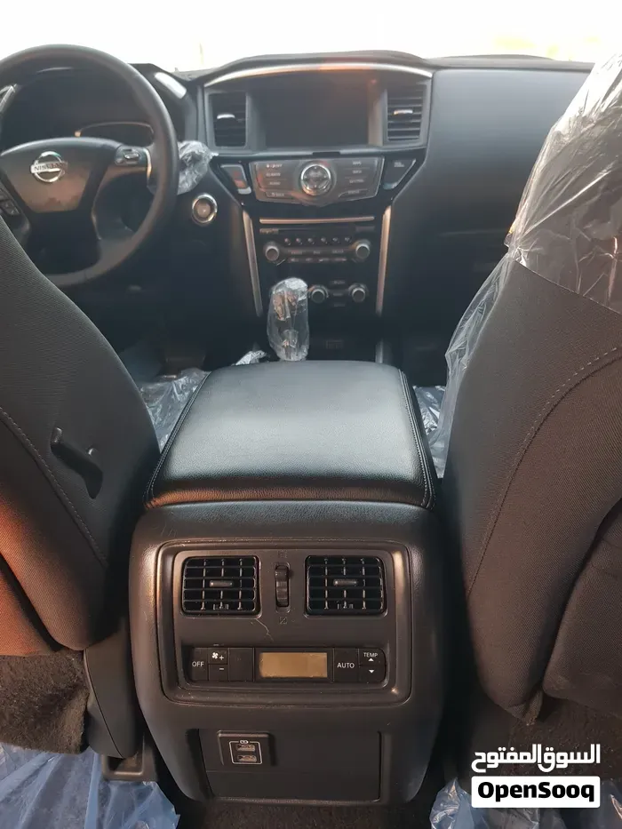 Nissan Pathfinder 2018 photo 4