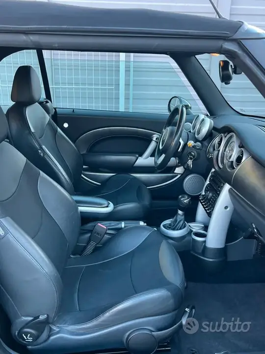 Mini Cooper S 2005 photo 4
