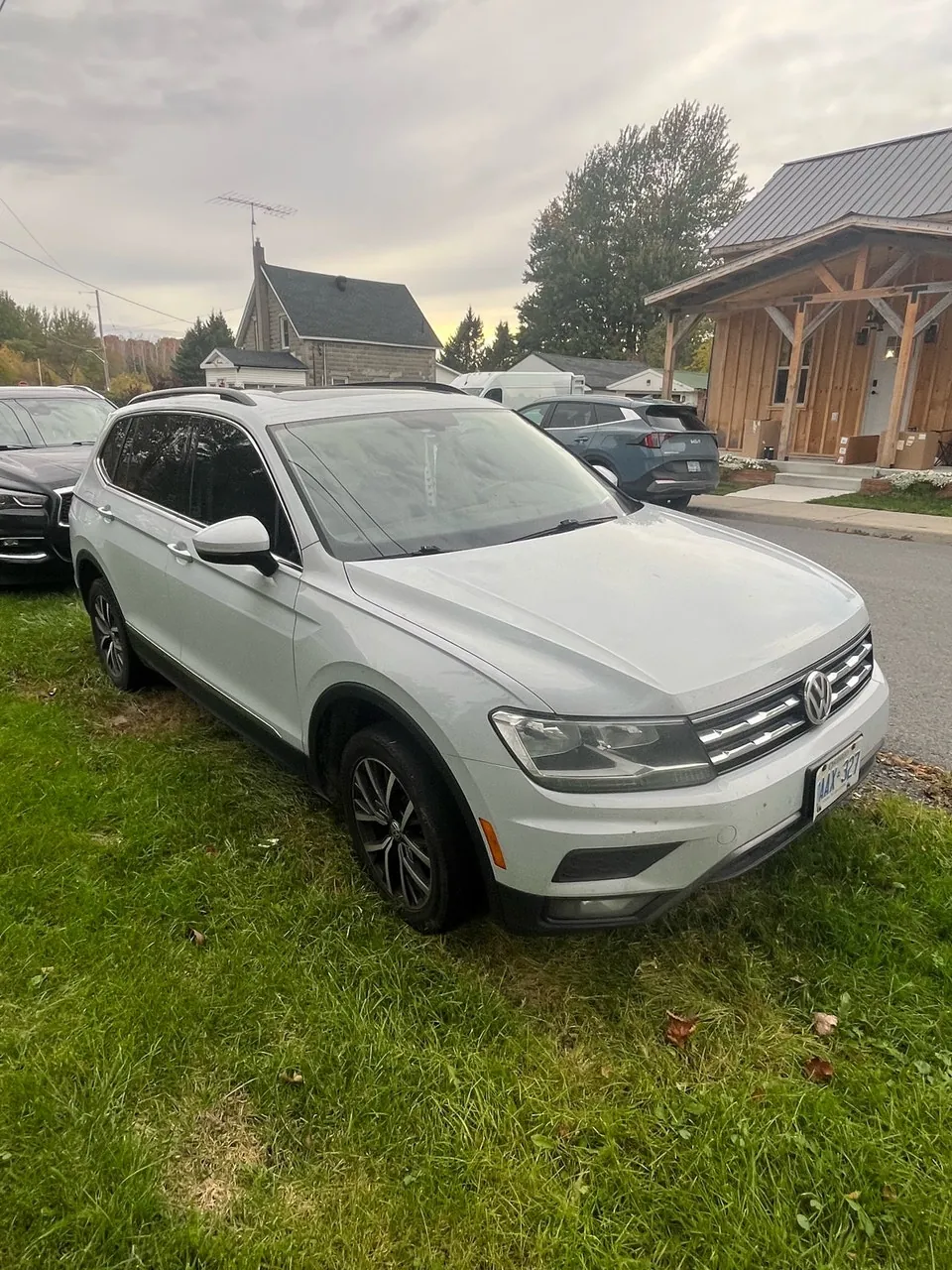 Volkswagen Tiguan 2018 photo 2