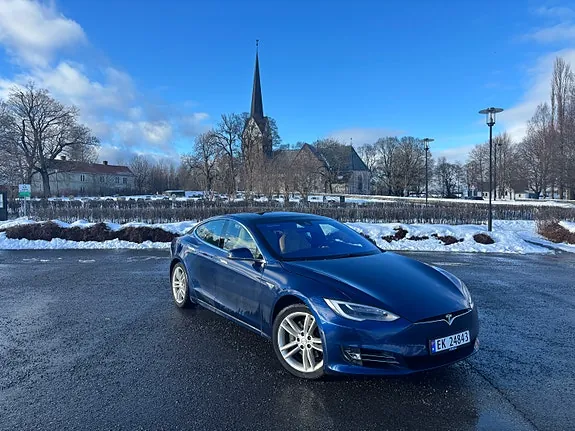 Tesla Model S 2017 photo 3