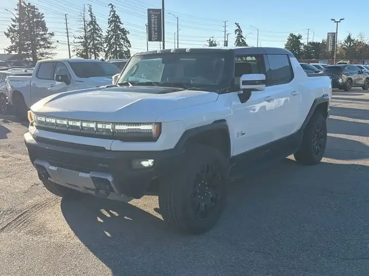 GMC Hummer Ev Pickup 2025 photo 2