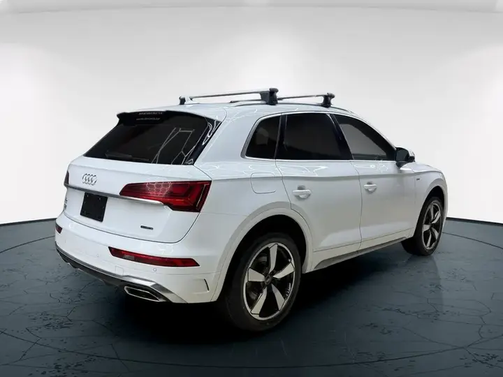 Audi Q5 2024 photo 5
