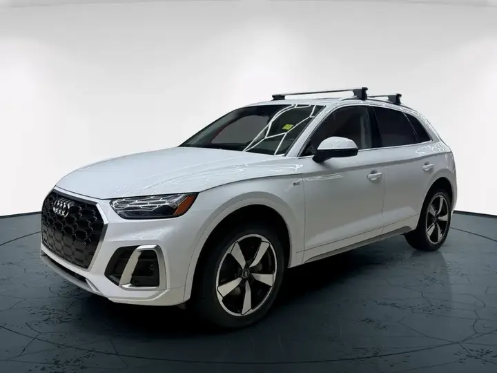 Audi Q5 2024 photo 2
