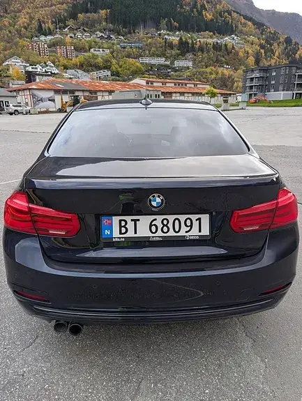 BMW 330E 2018 photo 5