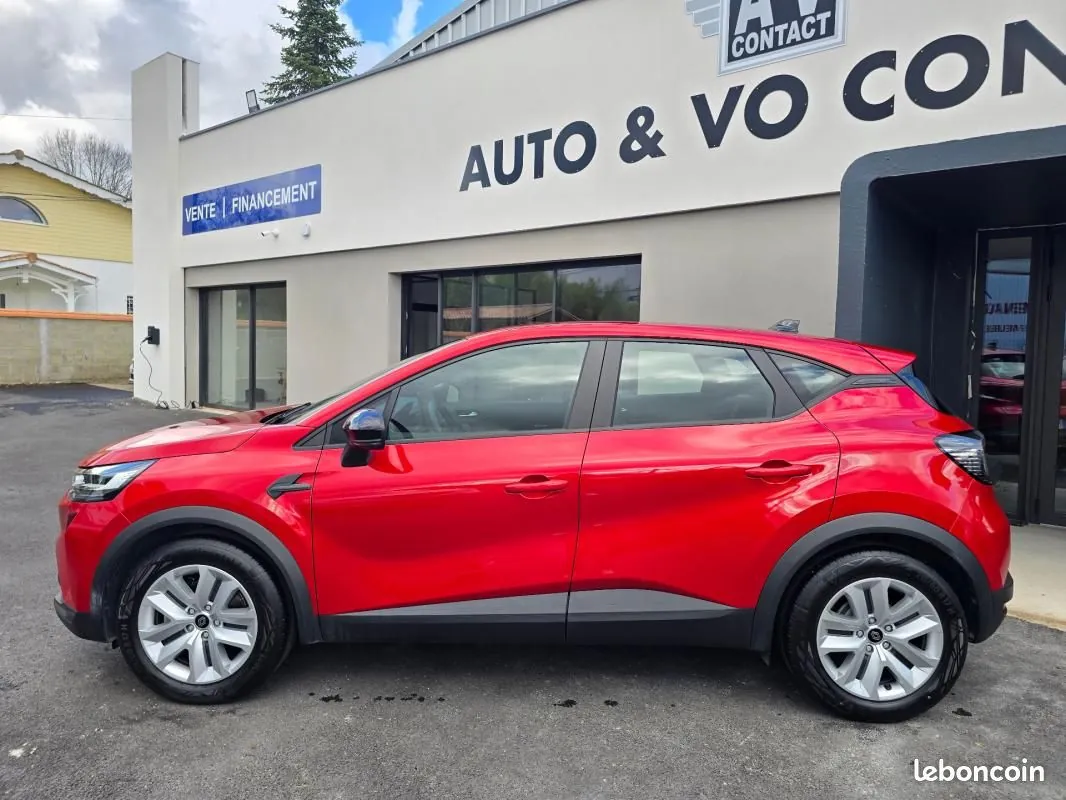Renault Captur 2024 photo 2