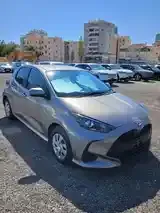 Toyota Yaris 2023 photo 2