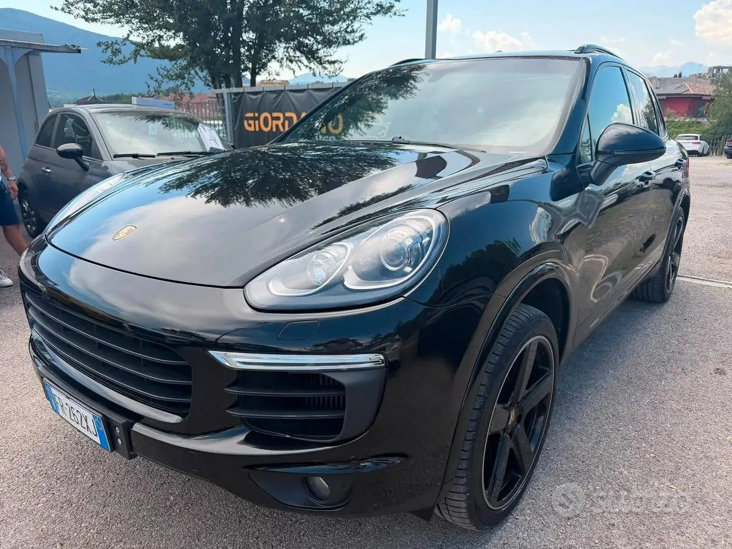 Porsche Cayenne 2017 photo 2