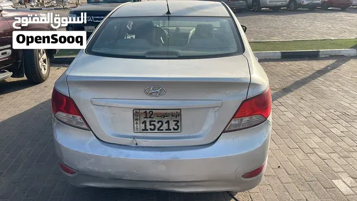Hyundai Accent 2014 photo 2