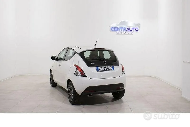Lancia Ypsilon 2022 photo 5