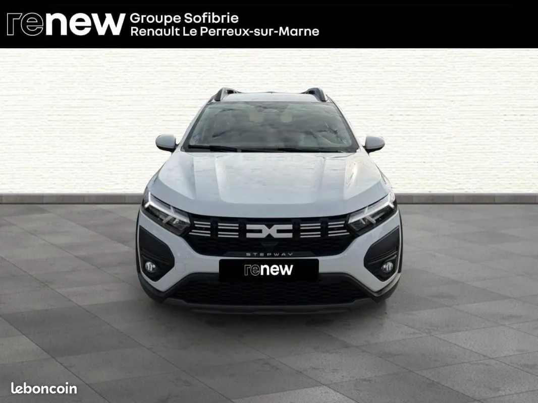 Dacia Sandero 2025 photo 2
