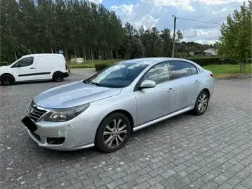 Renault Latitude