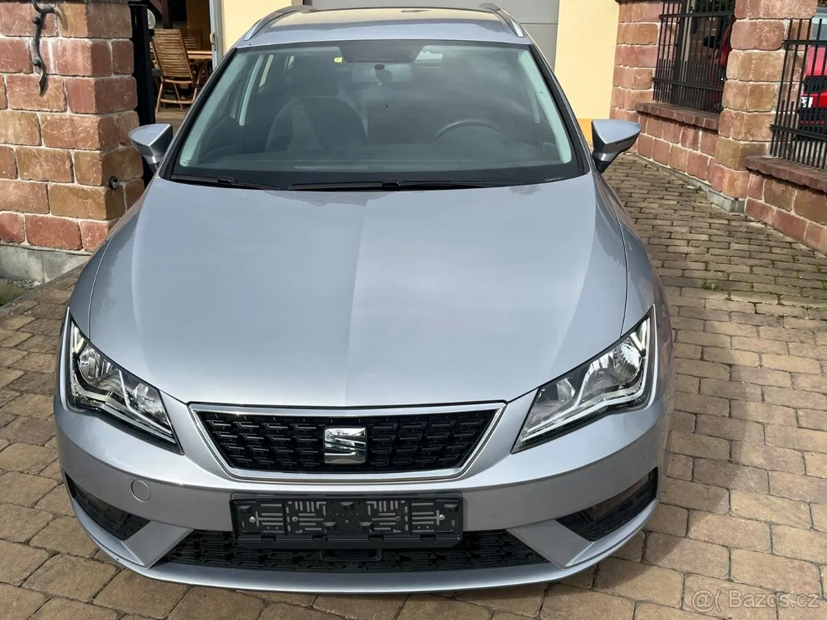 Seat Leon 2019 photo 2